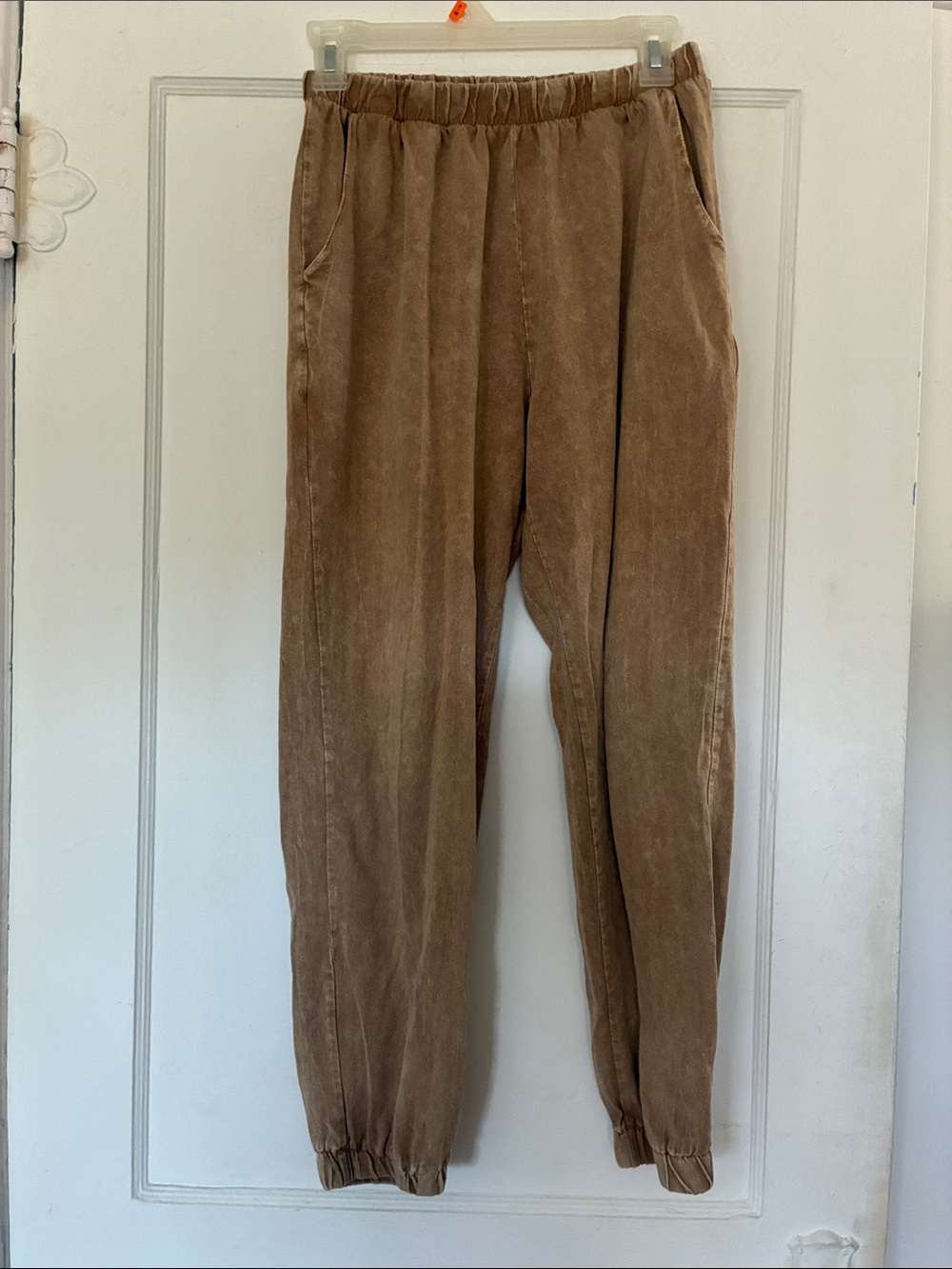 Sozy mineral wash joggers